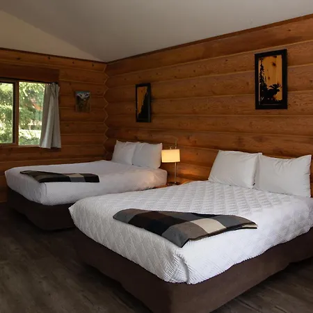Glacier House Hotel & Resort-2